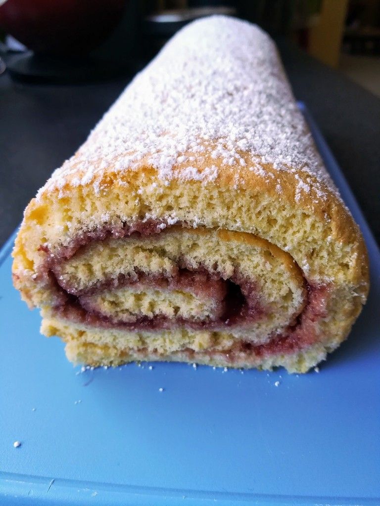 Genoise Pour Gateau Roule Moelleuse Et Legere Delits De Gourmandise