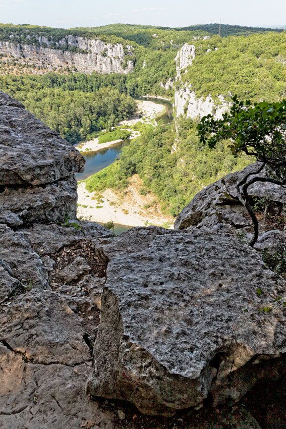 L'Ardèche - Le Bois de Païolive et les Gorges du Chassezac