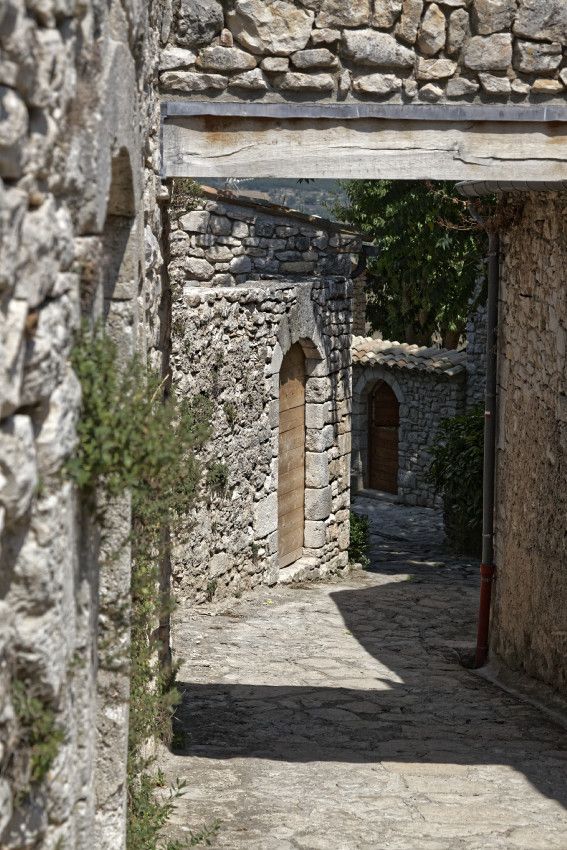 Simiane-la-Rotonde
