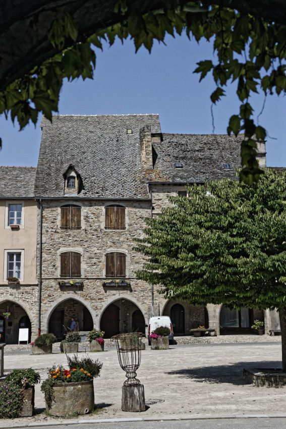Sauveterre-de-Rouergue - 1 - Aveyron