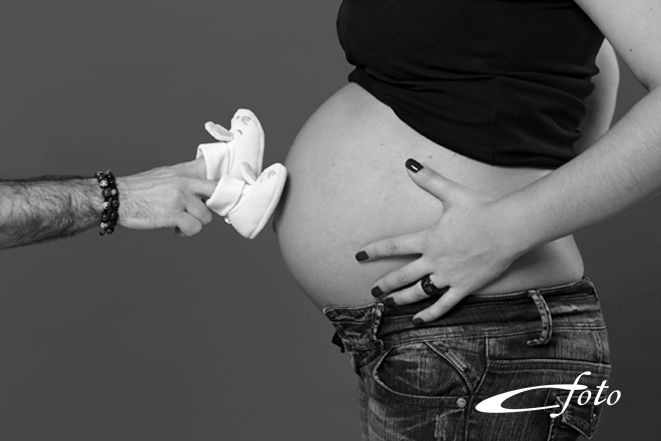 en attendant votre bébé faites de jolies photos de grossesse avec la photographe cfoto à Evreux
