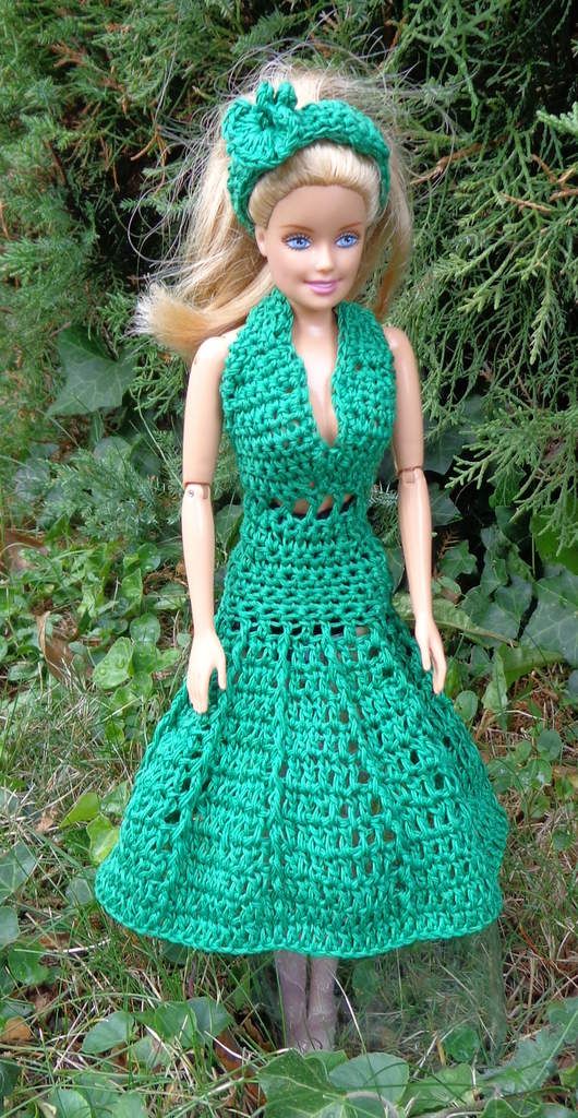 Encore deux petites robes au crochet pour Barbie Mes poupées, ma passion