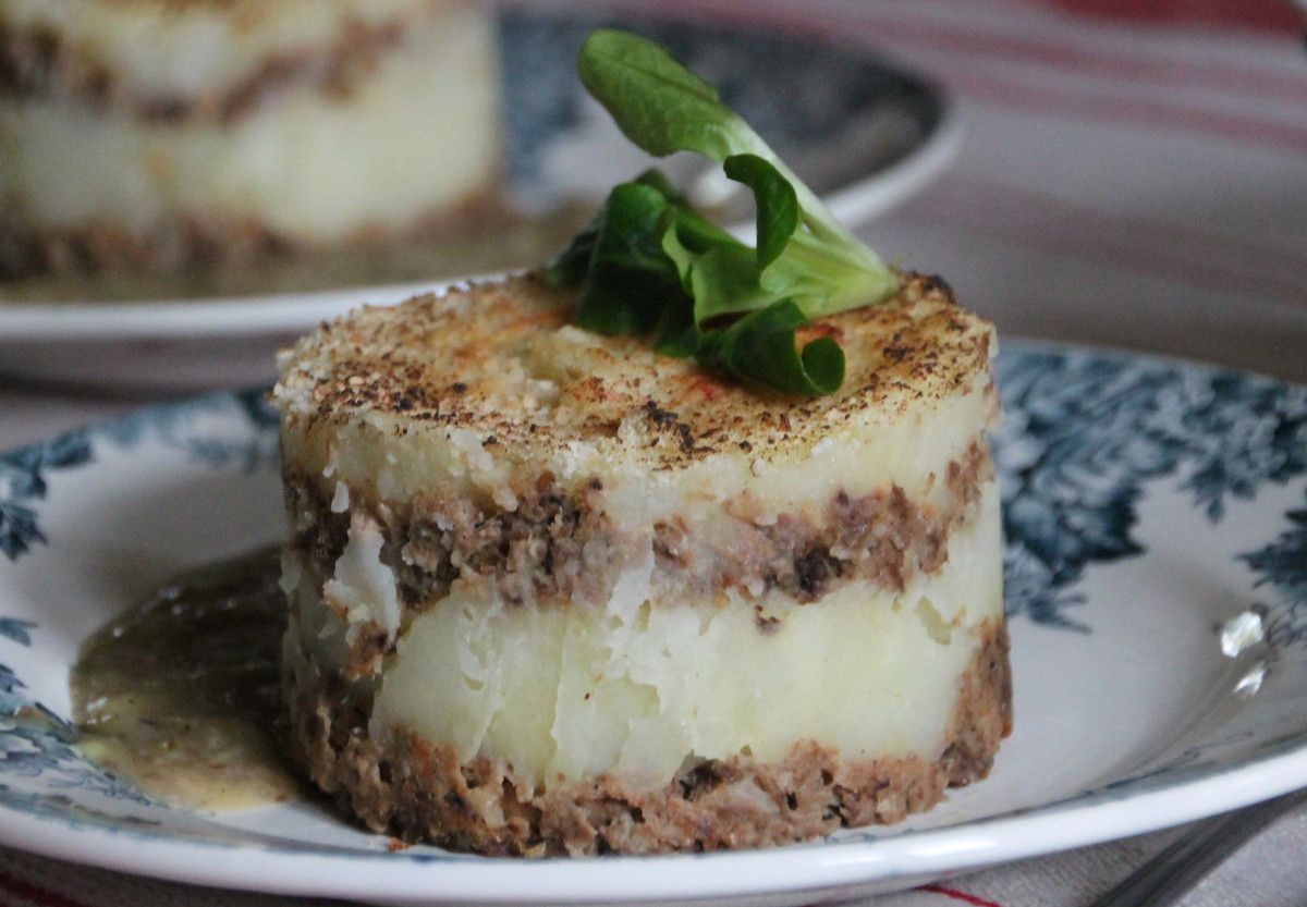 Parmentier de pot au feu sauce aux cornichons - Les petits plats de Béa