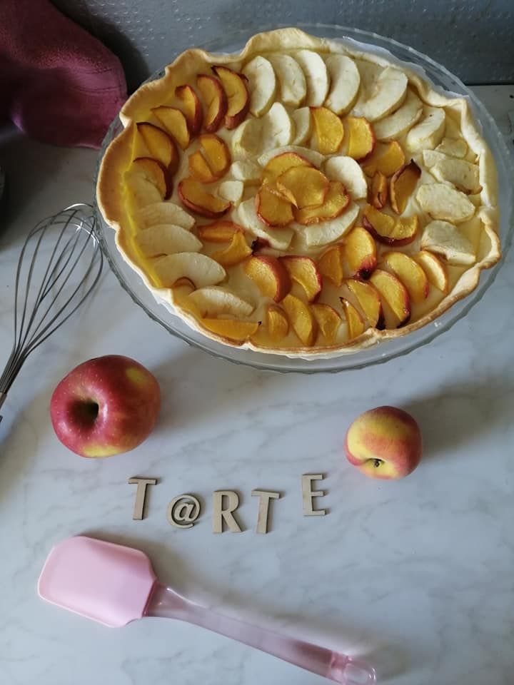 Recette La Tarte Aux Pommes Et Aux Peches Maman Au Foyer En