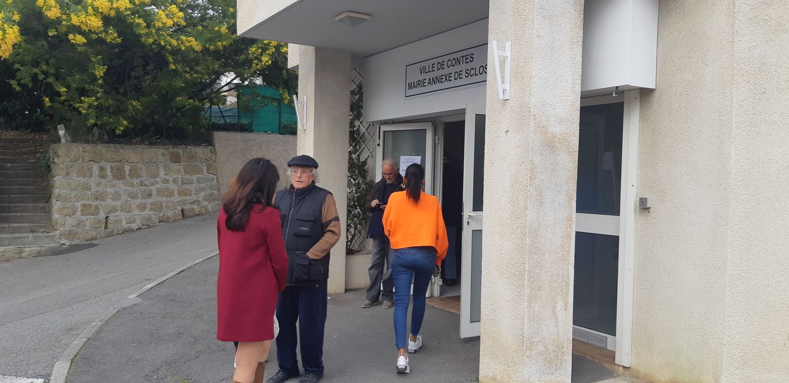 SCLOS de CONTES: Une réunion publique réussie!