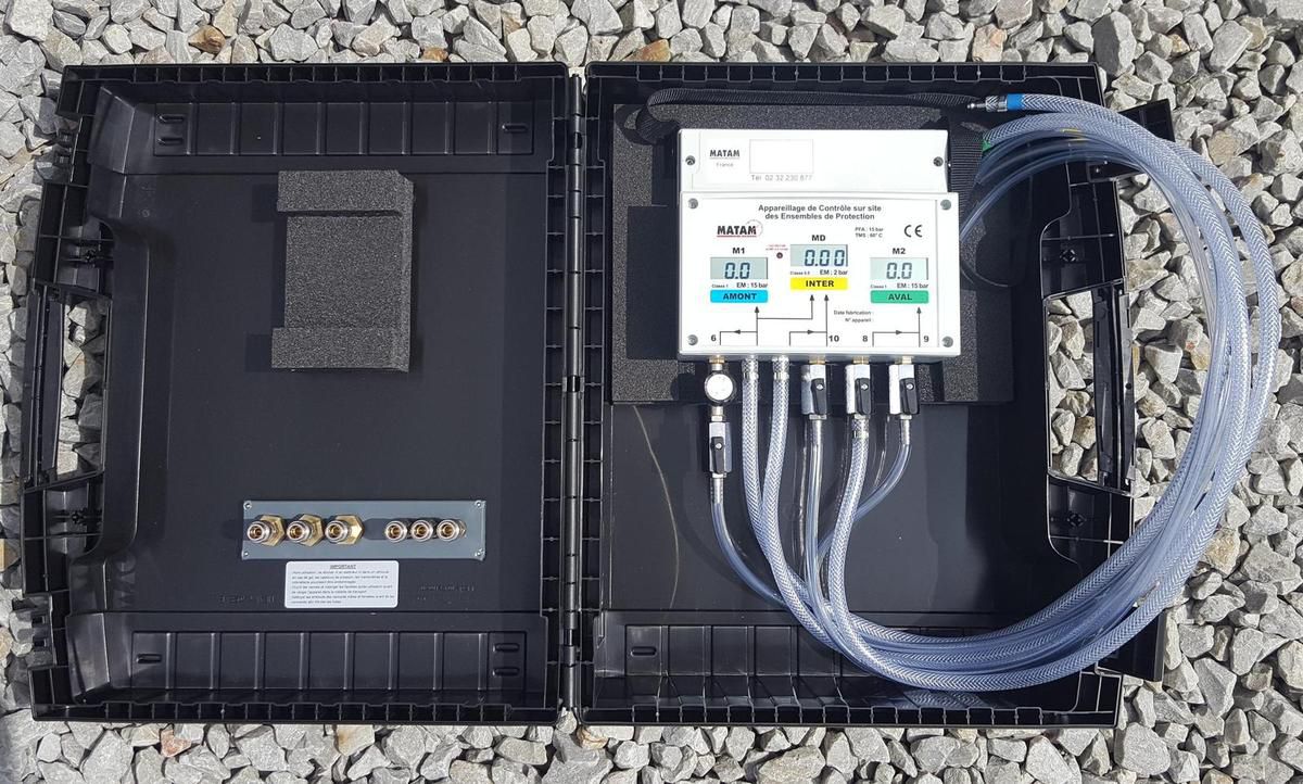 Appareil de contrôle de disconnecteur