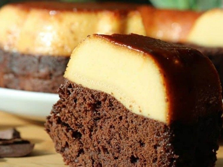 Preparation Chocoflan Ou Tarte Impossible Trucs Et Tutos