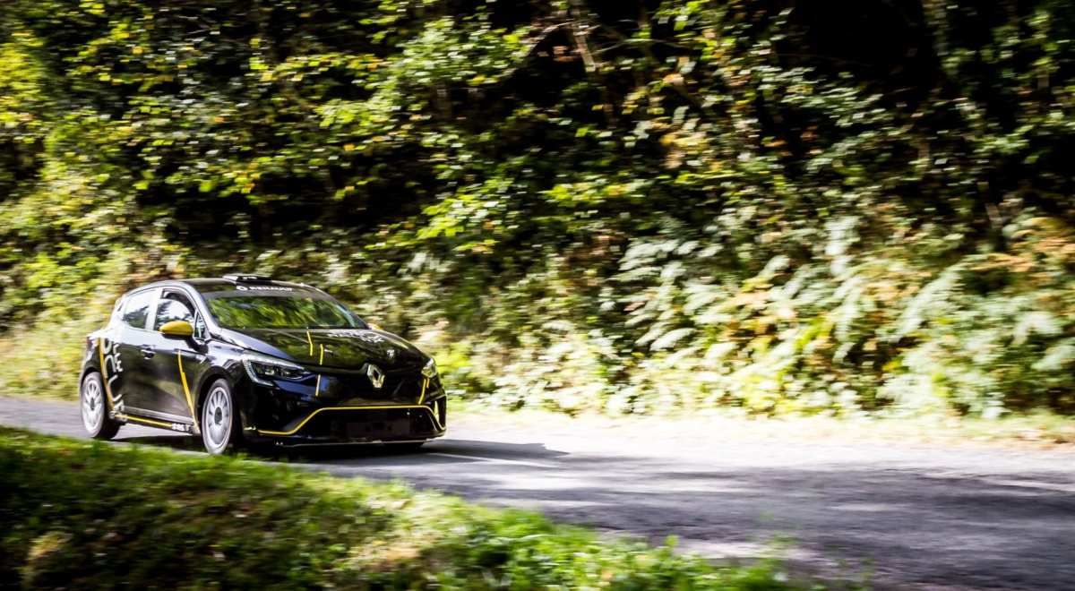 Le Calendrier 2020 Du Clio Trophy France Devoile Rallye Passion France