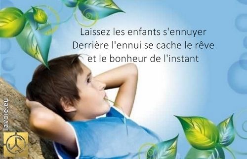Satsang de sri hans Yoganand ji à propos de la spiritualité, de la béatitude cachée derrière l'ennui.