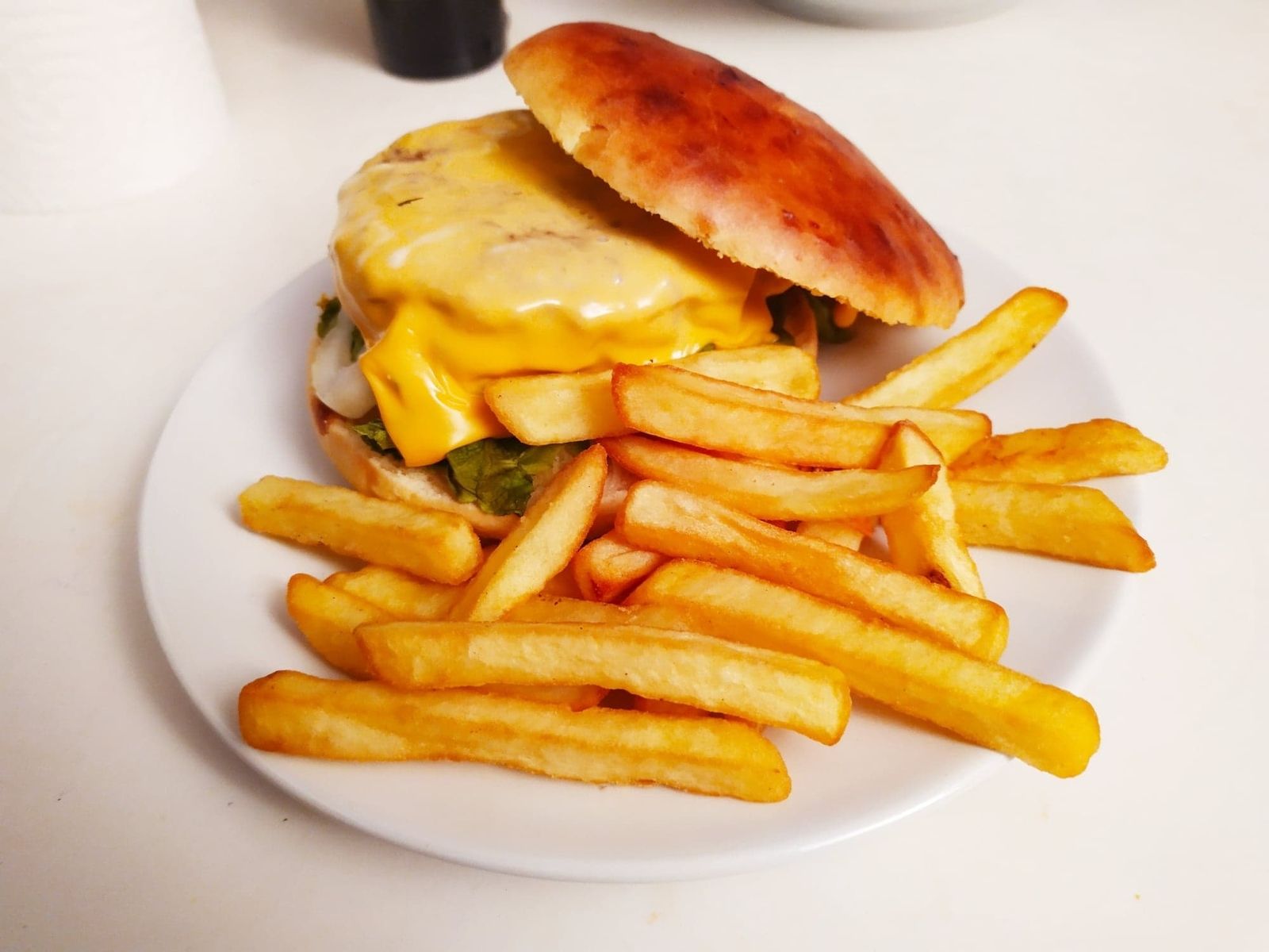 Buns (Pain Burger) & Frites Maison C