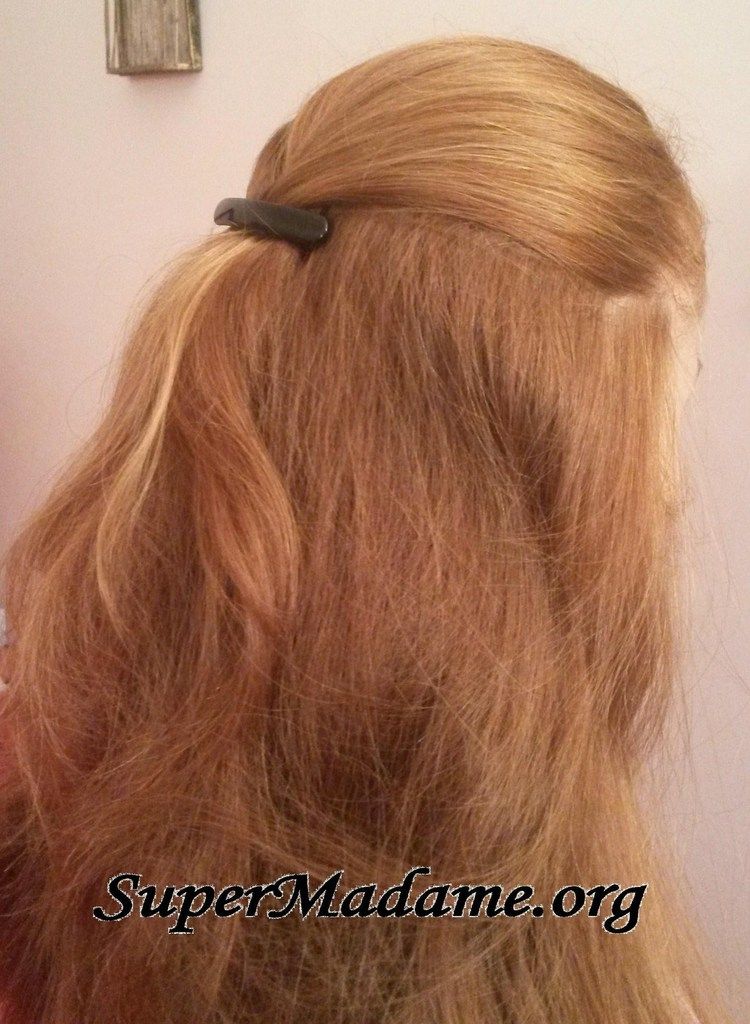 Un chignon romantique rapide express