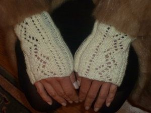 Modèle de tricot gratuit : mitaines surmanches faciles à tricoter