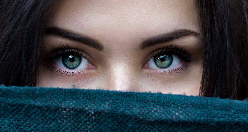 astuce facile maquillage yeux