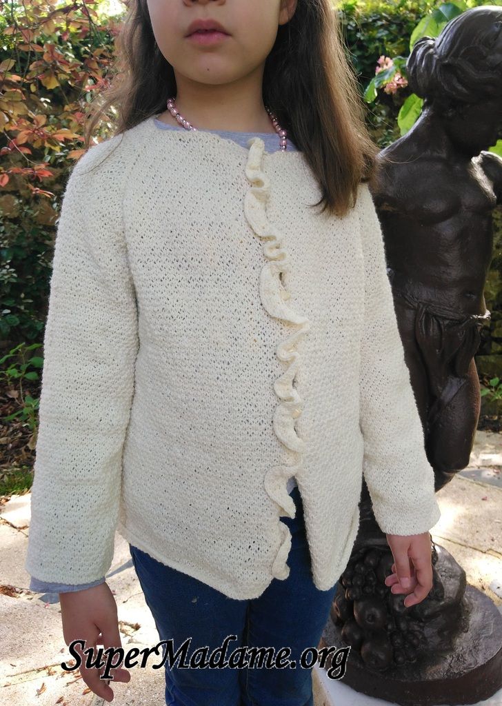 Modèle de tricot gratuit gilet à volant