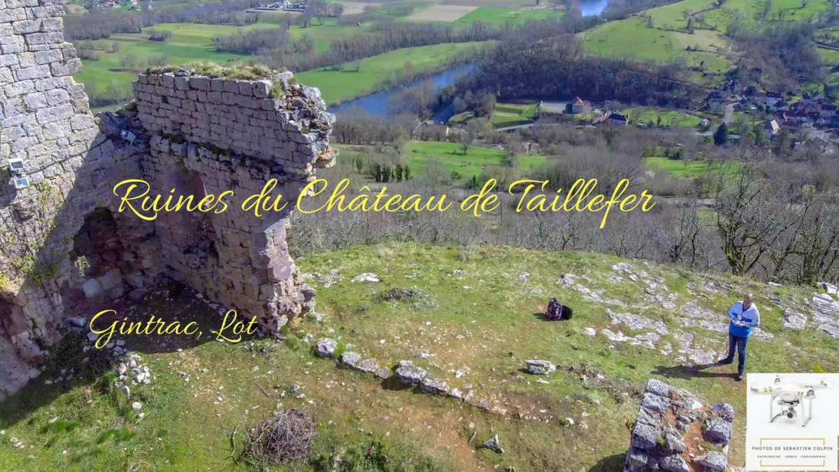 Ruines du Château de Taillefer à Gintrac dans le Lot [VIDEO DRONE]