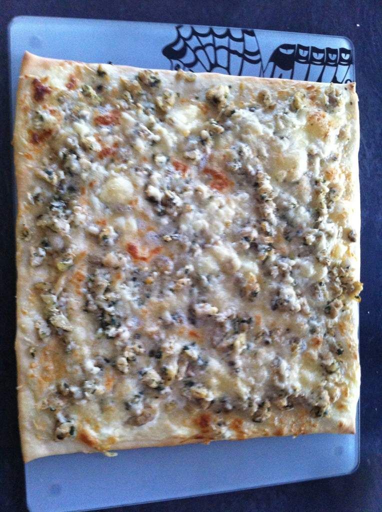 Pizza aux cuisses de grenouille - La cuisine de Fanie