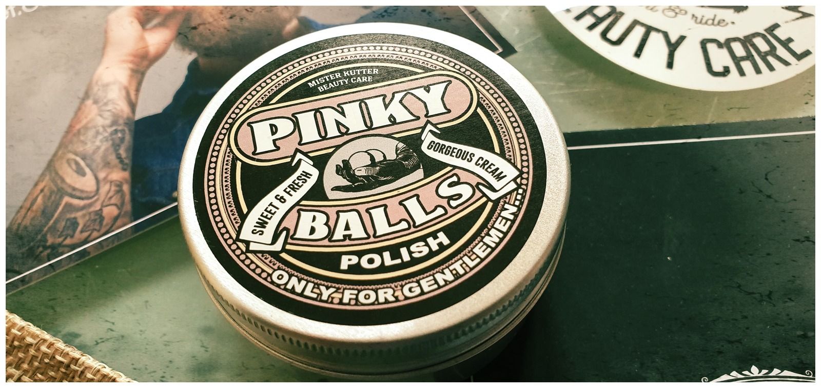 un OVNI dans l'univers des cosmétiques homme : PINKY BALLS de Mister Kutter  Beauty Care - Crozaclive : blog famille - CLERMONT FERRAND / Auvergne Rhône  Alpes