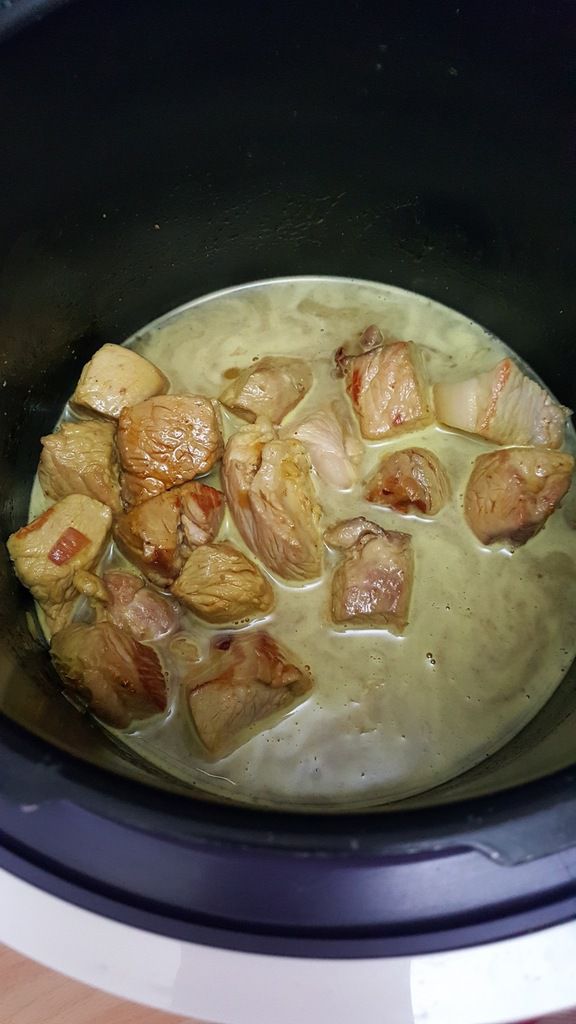 Sauté de porc au miel et curcuma cookéo - Les recettes sympatoches