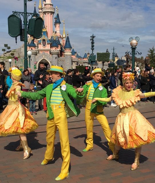 Danses printanières Parade Disneyland