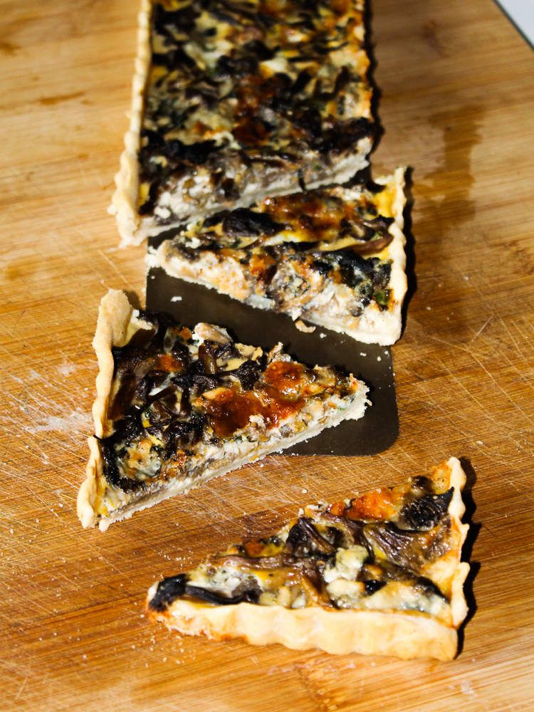 Tarte à la chanterelle et au roquefort au Thermomix Comme une Violette