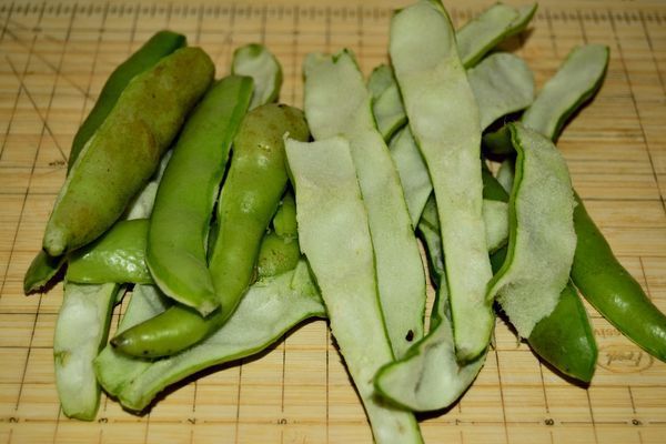 Cuisiner les fèves sans s'énerver et sans gaspillage - Au jardin des Quatre  Moineaux