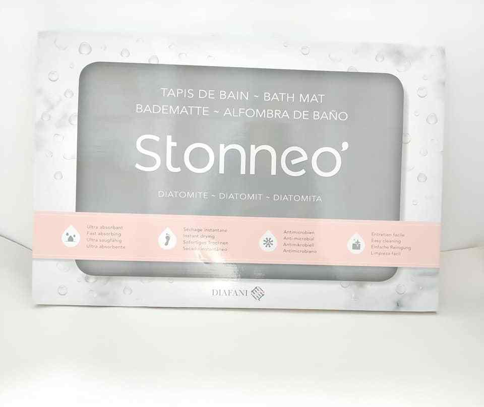 Mon partenariat avec Stonneo' : Tapis de bain en diatomite ultra absorbant  - Le blog de Saberlipopette