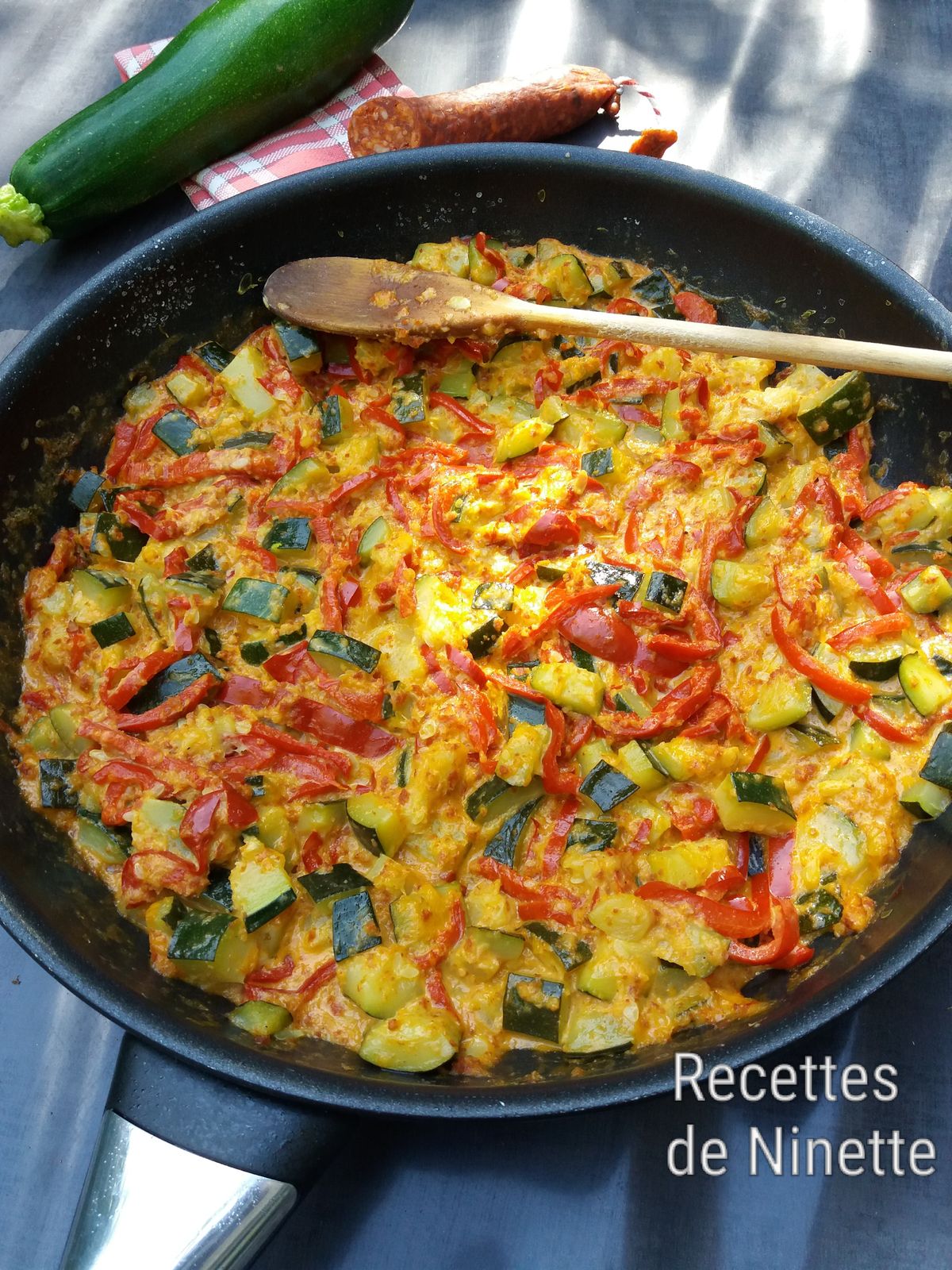 Courgettes et poivrons à la crème de chorizo ww - Les recettes de Ninette