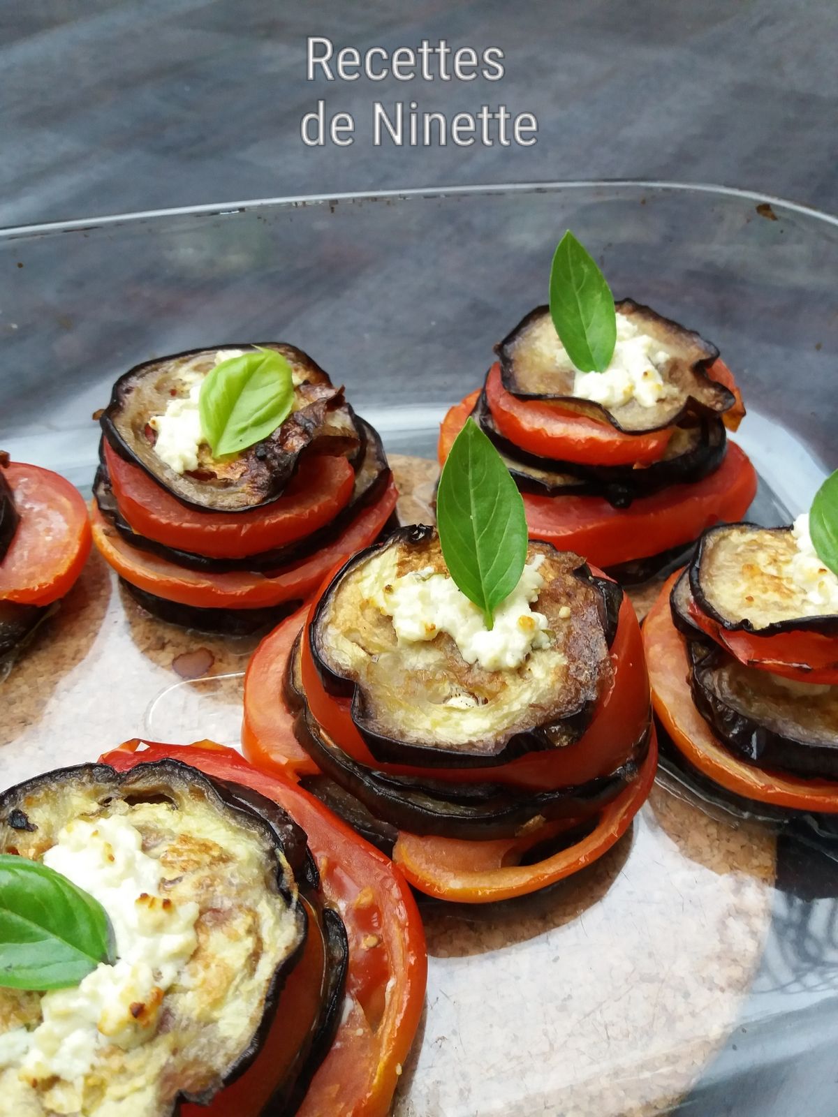 Gratin D aubergine Tomate Mozzarella Weight Watchers Millefeuille aubergines, tomates et féta WW - Les recettes de Ninette