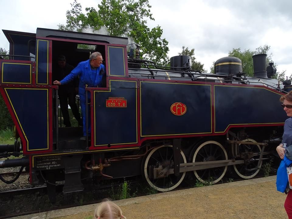 photos des vaporistes nantais. Je n'ai pas pu y aller.