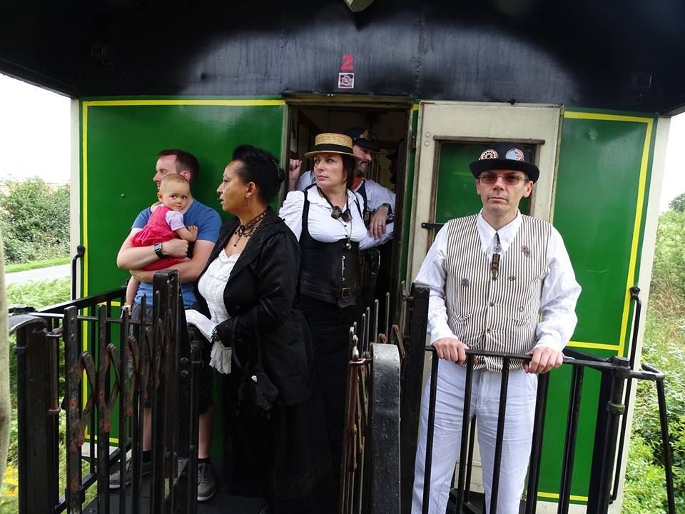 photos des vaporistes nantais. Je n'ai pas pu y aller.