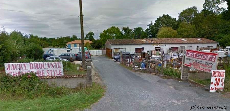 De retour de brocante (Jacky brocante - ce sont les plus sympas)