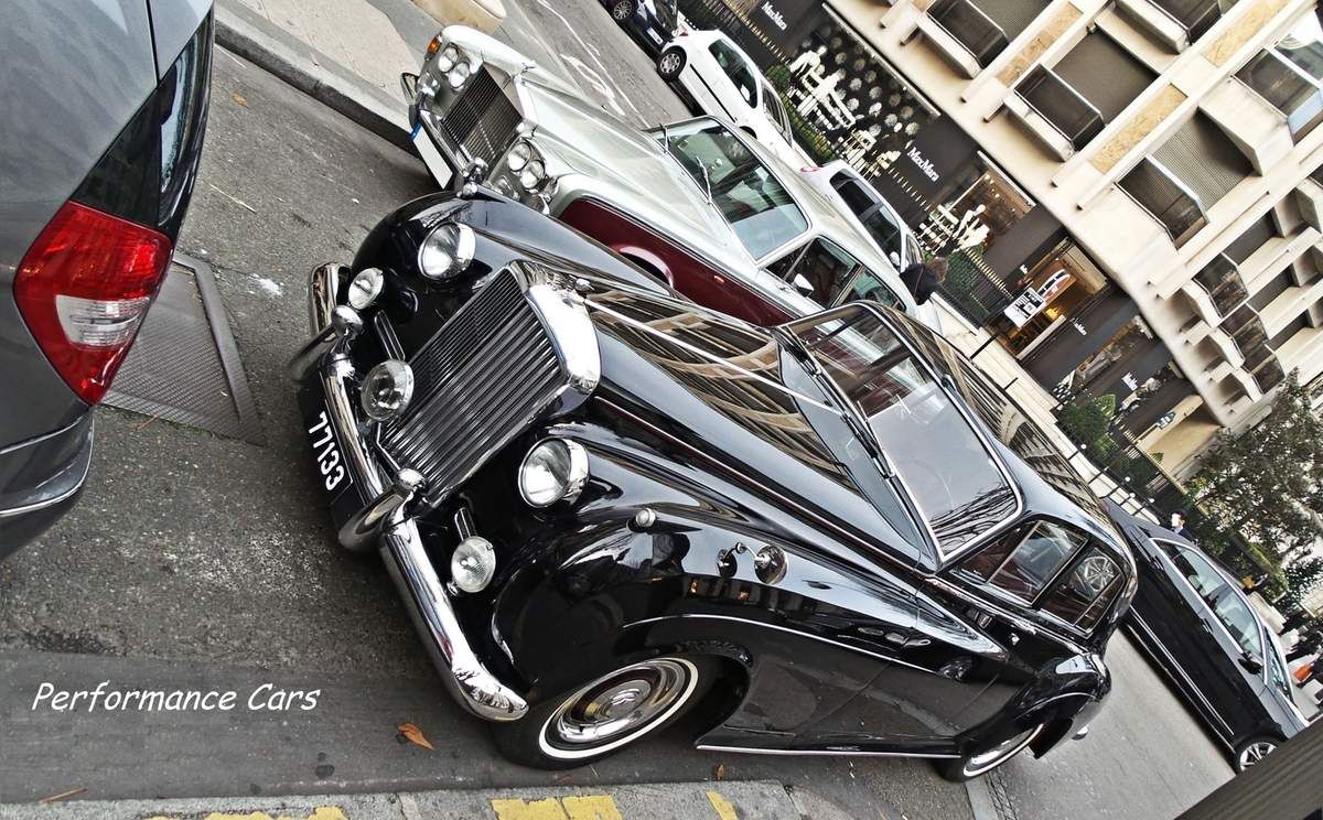 Bentley S1