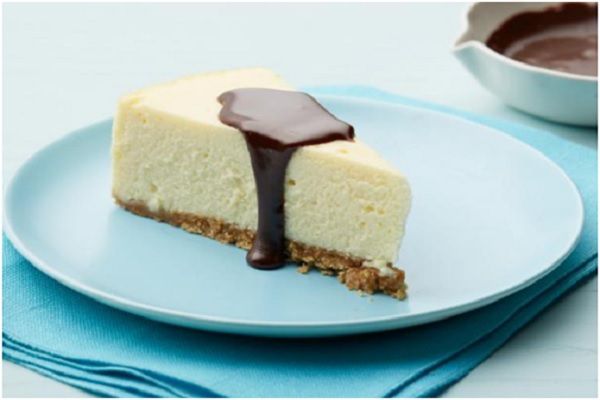 Bánh cheesecake được làm với mascarpone rất ngon miệng