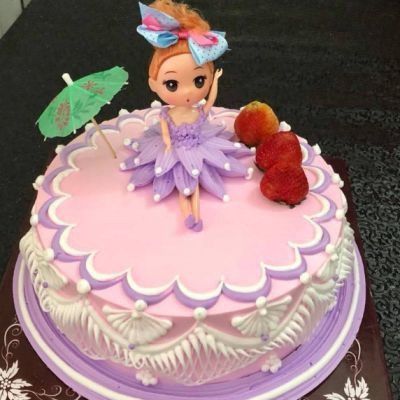 bánh sinh nhật công chúa đáng yêu
