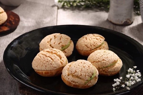 bánh su kem vỏ giòn