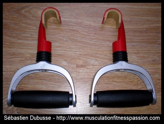 En musculation, un minimum de petit équipement est nécessaire, Sébastien Dubusse, blog musculationfitnesspassion
