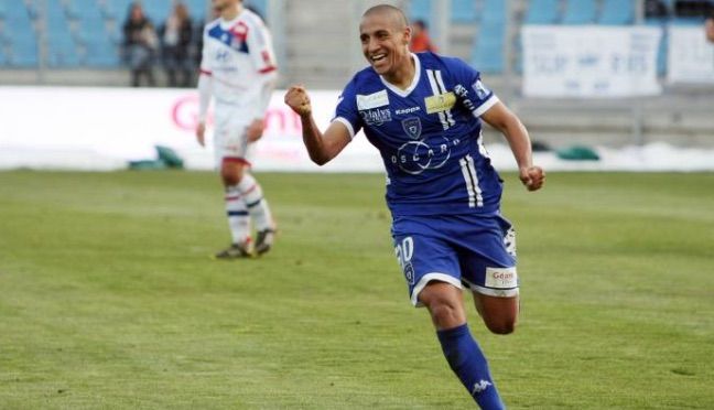 LE GÉNÉREUX DON DE WAHBI KHAZRI À L'HÔPITAL DE BASTIA.