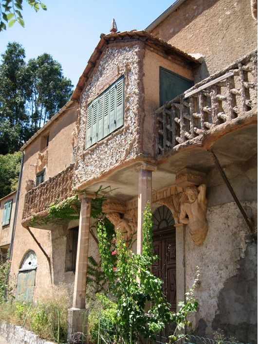 Vue extérieure, Maison Maestracci, Occhiatana, Haute-Corse. Phot. Tristani, Julia. © Collectivité territoriale de Corse, musée de la Corse, 2010.