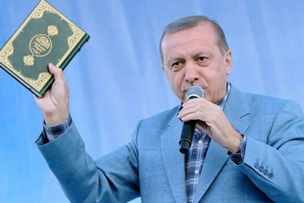 نتيجة بحث الصور عن اردوغان يصلي