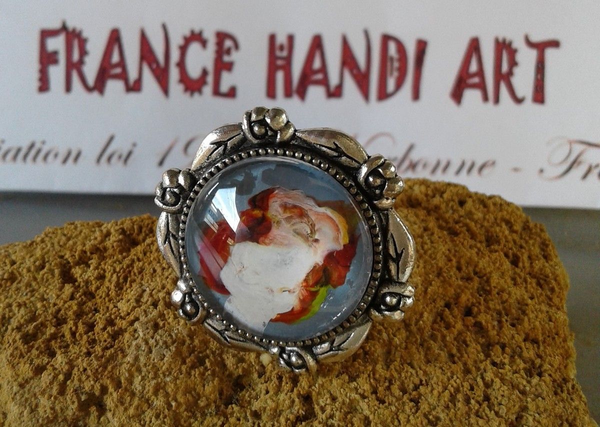 Peinture Art contemporain,bague argente fleurie avec cabochon rond en verre, gris rouge marron jaune vert blanc,mini tableau art nouveau, bijou de createur, cadeau fête anniversaire noel, bijou fait mains en France