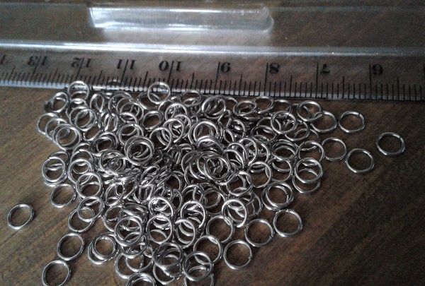 lot 10 anneaux ronds argentes,5 mm,acier inoxydable,ouverts,fourniture bricolage mercerie,diy bijou accessoire décoration,scrapbooking,gothique vintage retro,baroque punk kawaii,boheme victorien edouardien