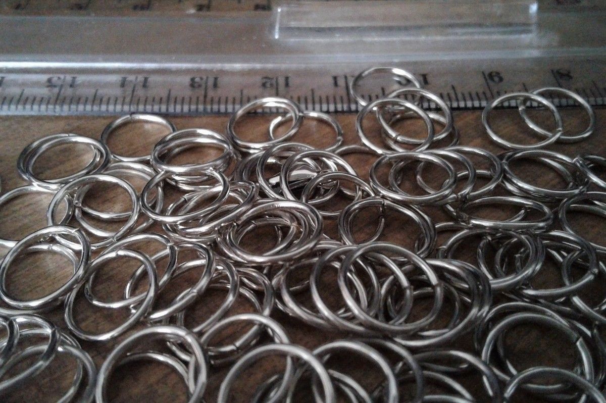 lot 10 anneaux ronds argentes,10 mm,laiton rhodium,ouverts,fourniture bricolage mercerie,diy bijou accessoire décoration,scrapbooking,gothique vintage retro,baroque punk kawaii,boheme victorien edouardien  Vous recevrez ce que vous voyez