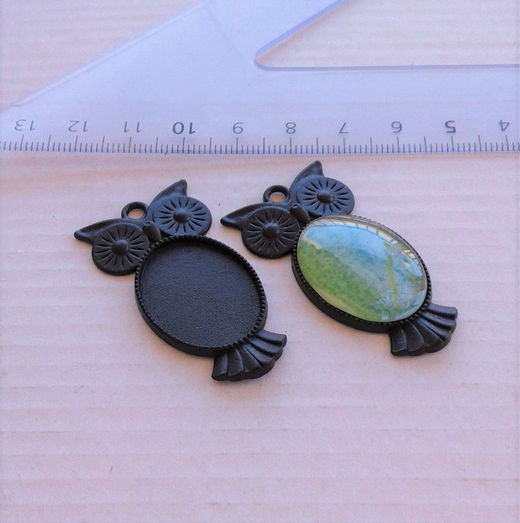 18x25 mm,base pendentif hibou noir,collage cabochon oval,fond plat,verre image fimo,chouette,fourniture bijou bricolage mercerie,scrap deco,punk gothique boheme,kawaii fashion mode,pour ateliers du fait mains,victorien edouardien baroque,rococo