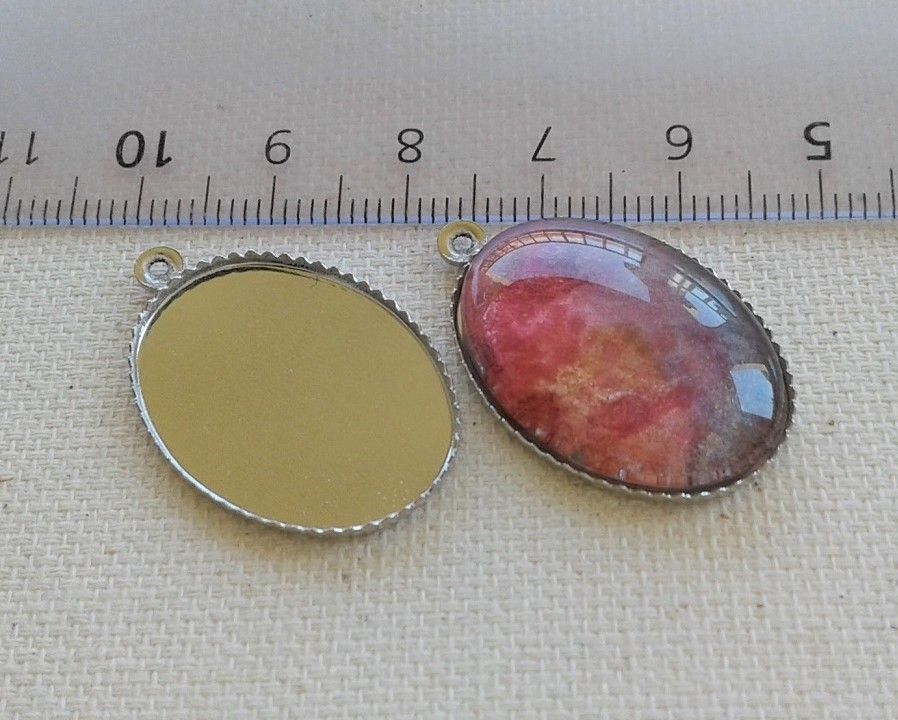 pendentif laiton argente rhodie support cabochon oval 18x25mm,collage fond plat fimo verre image,diy bijou accessoire deco,fourniture bricolage mercerie,boho bobo gothique ethnique,art deco victorien punk