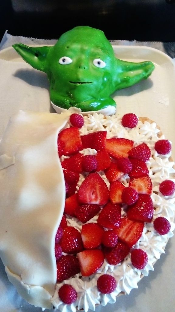 Gateau Yoda Star Wars L Atelier De Nanou