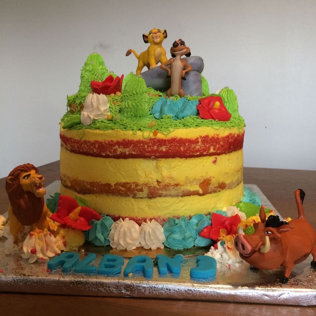 Le Roi Lion Love Cake
