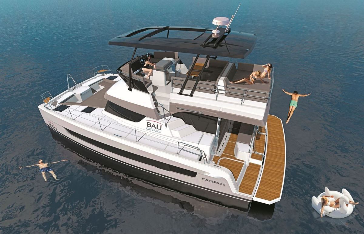  Bali  Catamarans  launches Catspace Motoryacht a 40  feet 