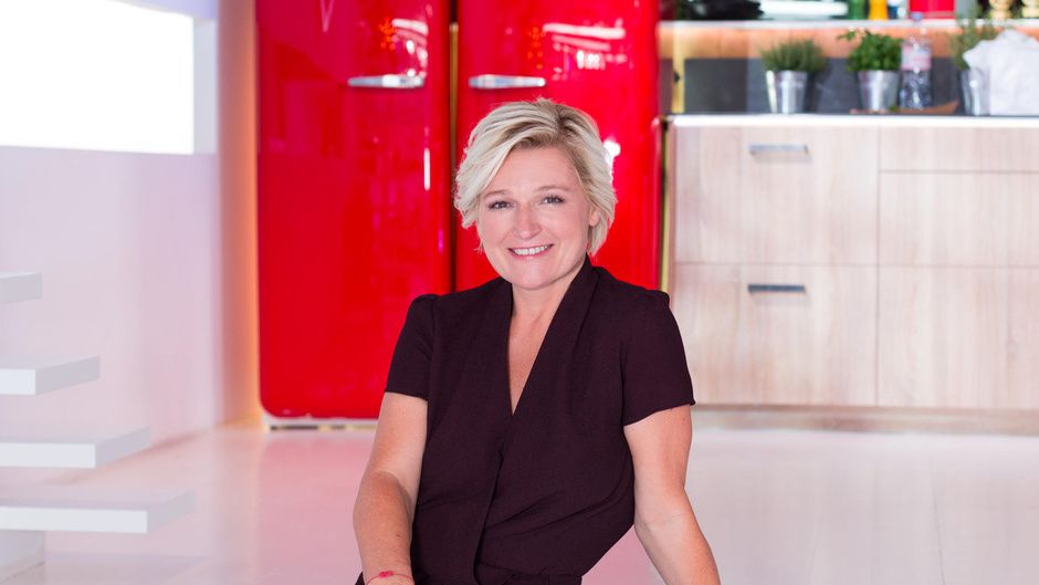 Demain nous appartient toujours distancé par N'oubliez pas les paroles. C à vous fort, le 16/02/18