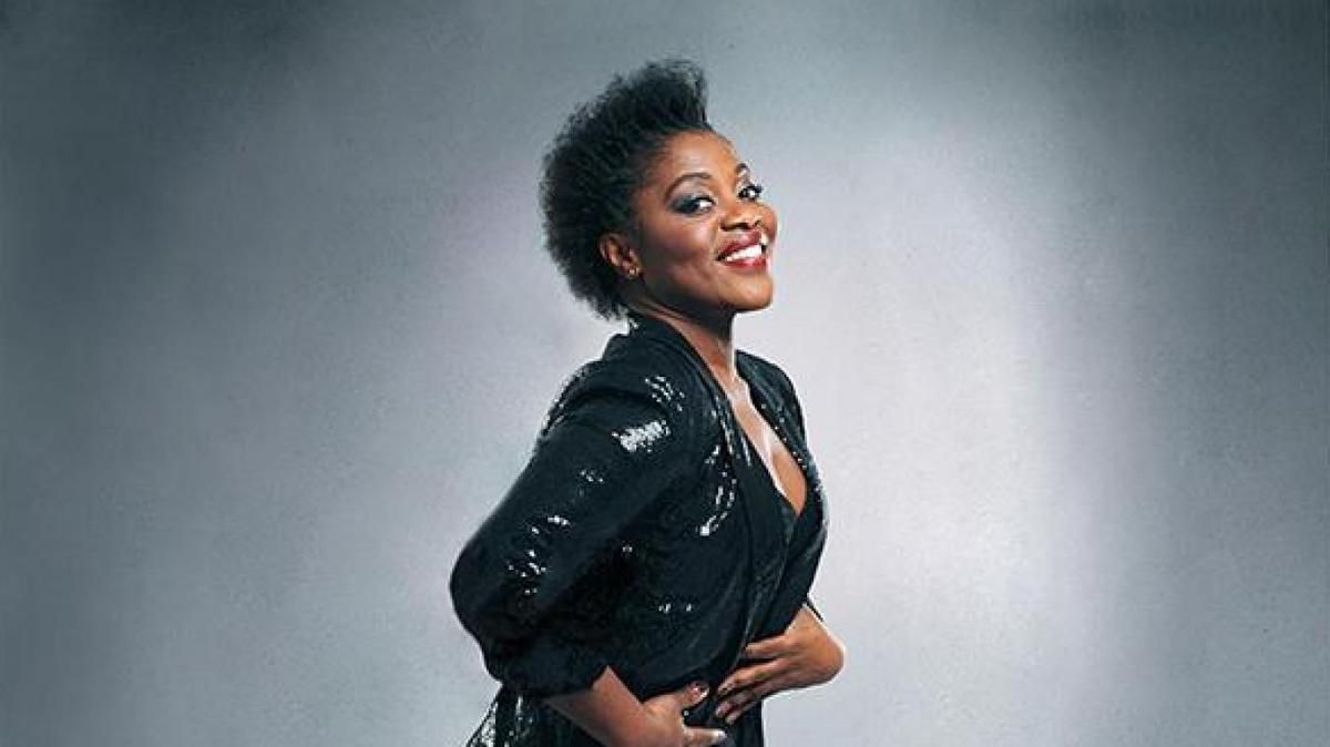 Inédit, Lucky, le spectacle de Claudia Tagbo, le lundi 30/09/2019 à 21h05 sur CStar