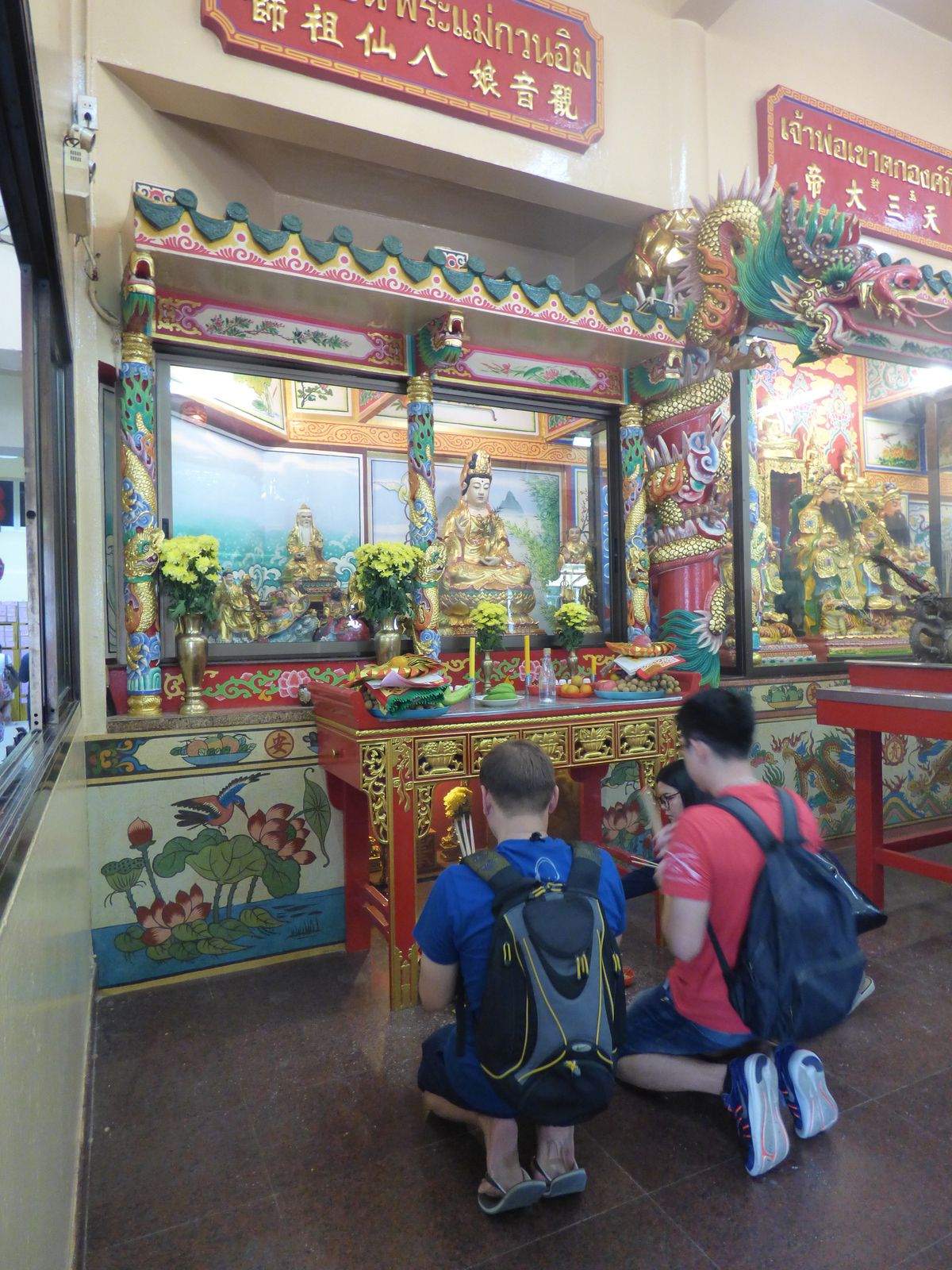 Bangkok prière au temple